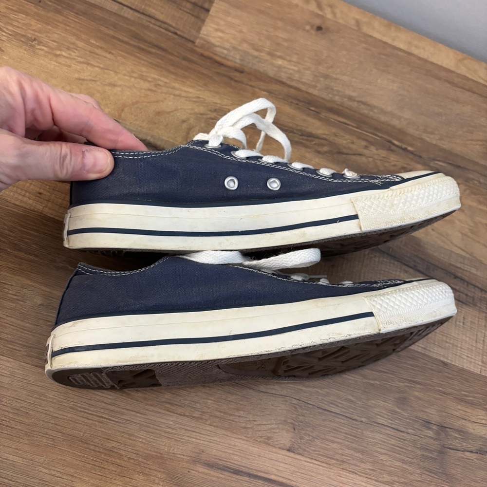 Converse Chuck Taylor All Star Low Canvas Sneakers Shoes Dark Blue Women’s - Picture 8 of 9
